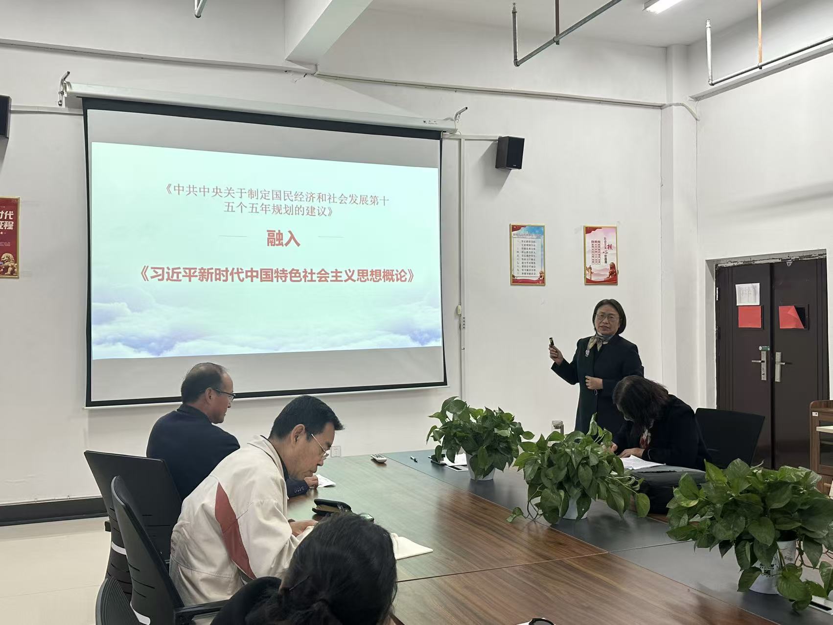 4395b419f337d31353cfca88414aa7fe.jpg 4395b419f337d31353cfca88414aa7fe.jpg