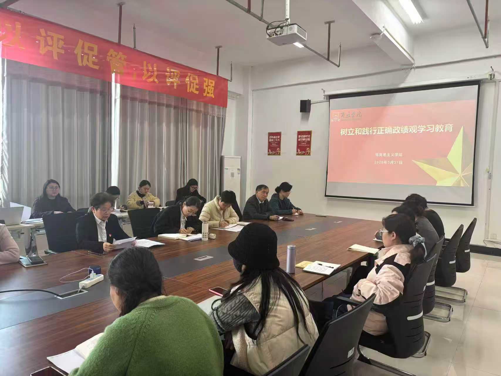 856ab180823bee26a52c2675eedcb280.jpg 856ab180823bee26a52c2675eedcb280.jpg