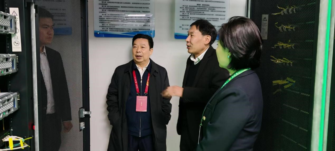 图片7.jpg 图片7.jpg