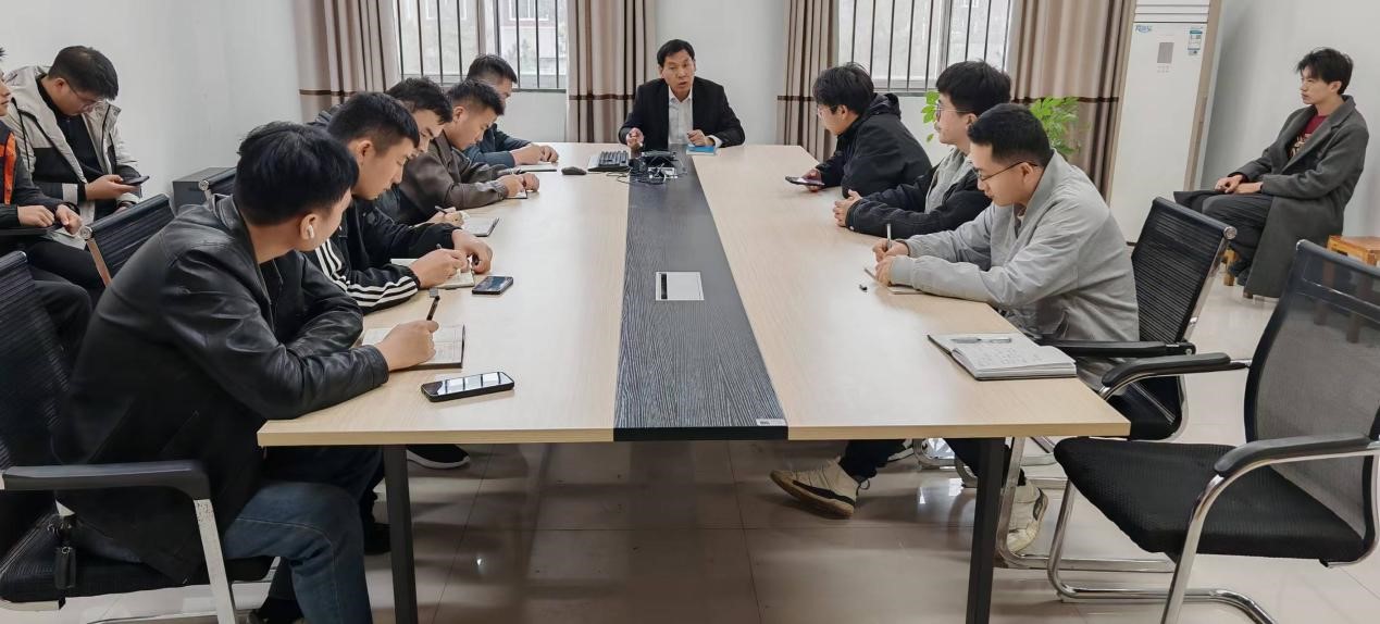 图片9.jpg 图片9.jpg