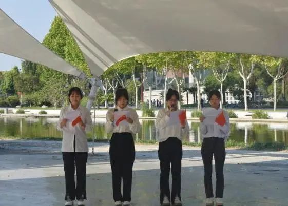 q.jpg