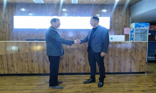E:8-2019-2武操教研室材料实践教学校内外实践基地建设实习基地挂牌相关资料新倍力游泳健身微信图片_20190329173248.jpg