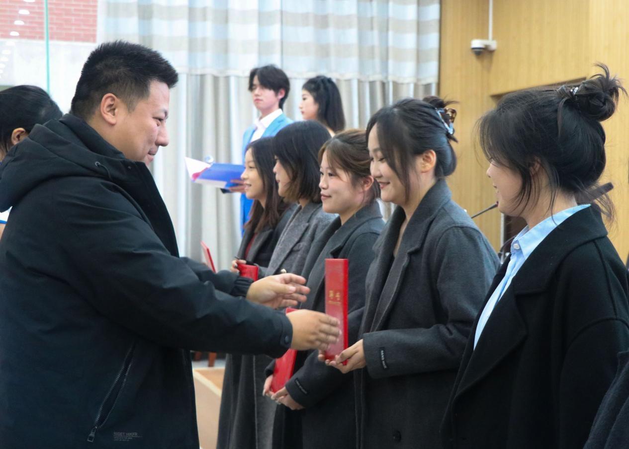 WPS图片(5).jpg WPS图片(5).jpg