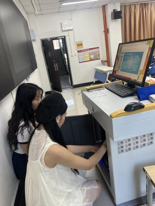 D:/1商丘学院/2新闻稿+图片/新闻图片/2025新闻图片/8.25教学检查.jpg8.25教学检查