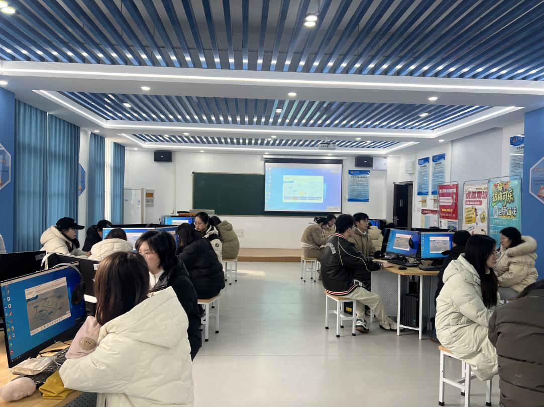 2026.3.18外国语学院举办中语智慧教学平台专题培训.png 2026.3.18外国语学院举办中语智慧教学平台专题培训.png