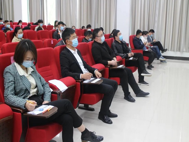 学工动态0414（1）.jpg