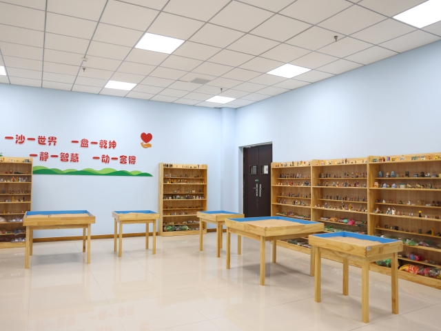 8.团体沙盘室(1).jpg