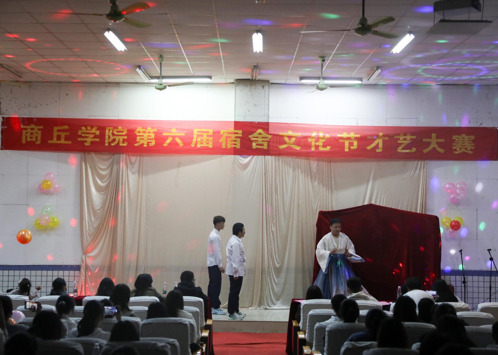 摄影记者高鹏林6.jpg