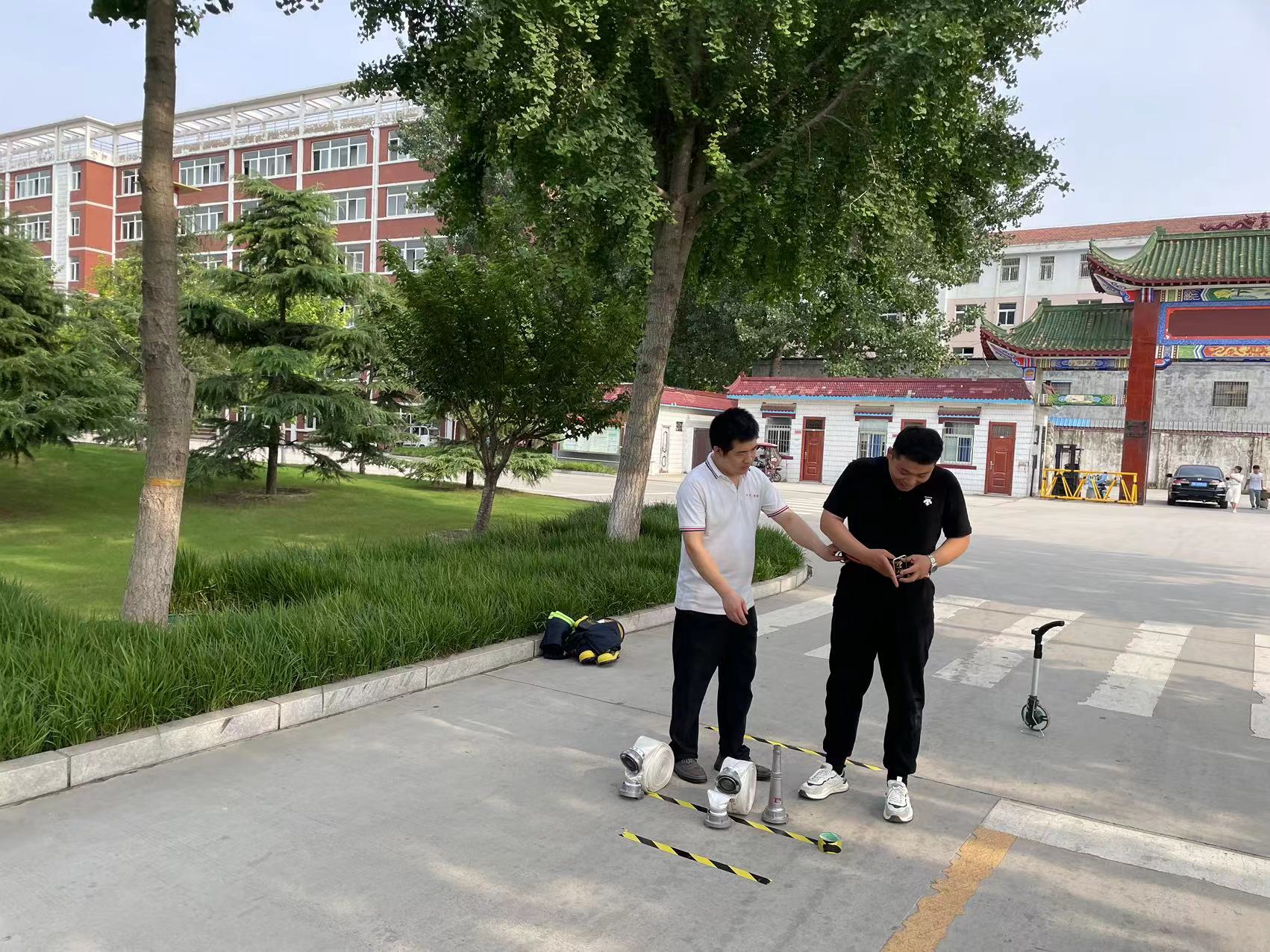 赛前训练（校内4）.jpg