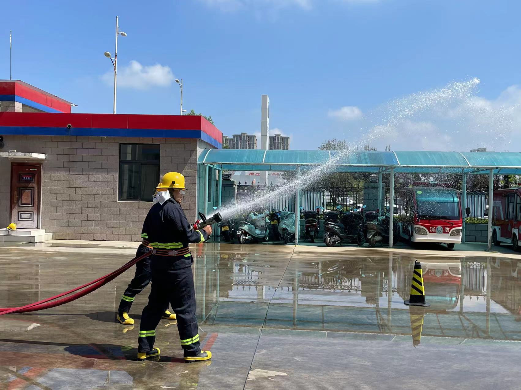 五、水罐消防车单干线出两支水枪操5.jpg
