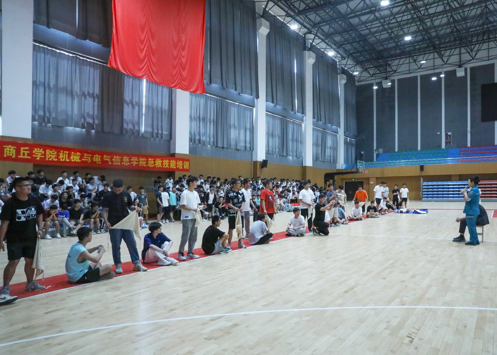 摄影记者陈会会 高鹏林 (1).jpg