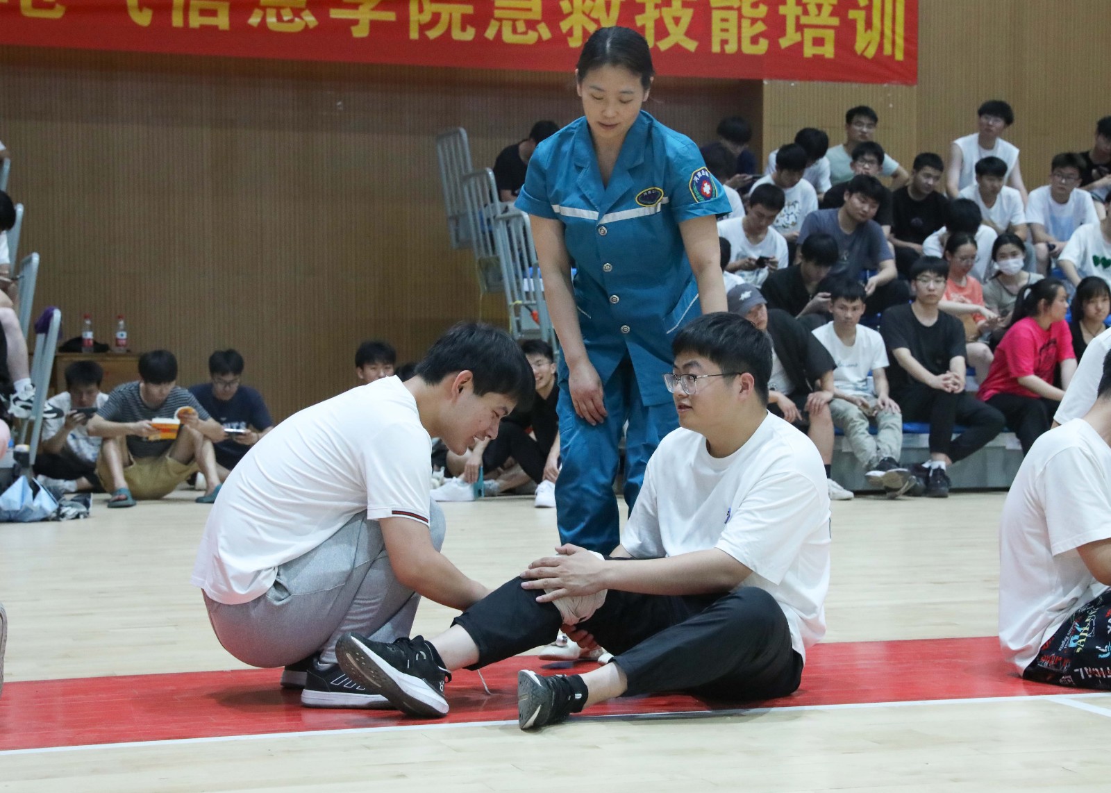 摄影记者陈会会 高鹏林 (6).jpg