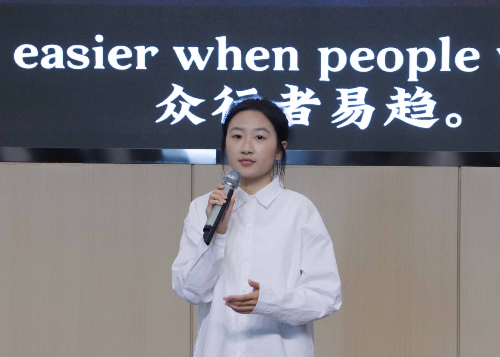 摄影记者郑紫妍修9.jpg