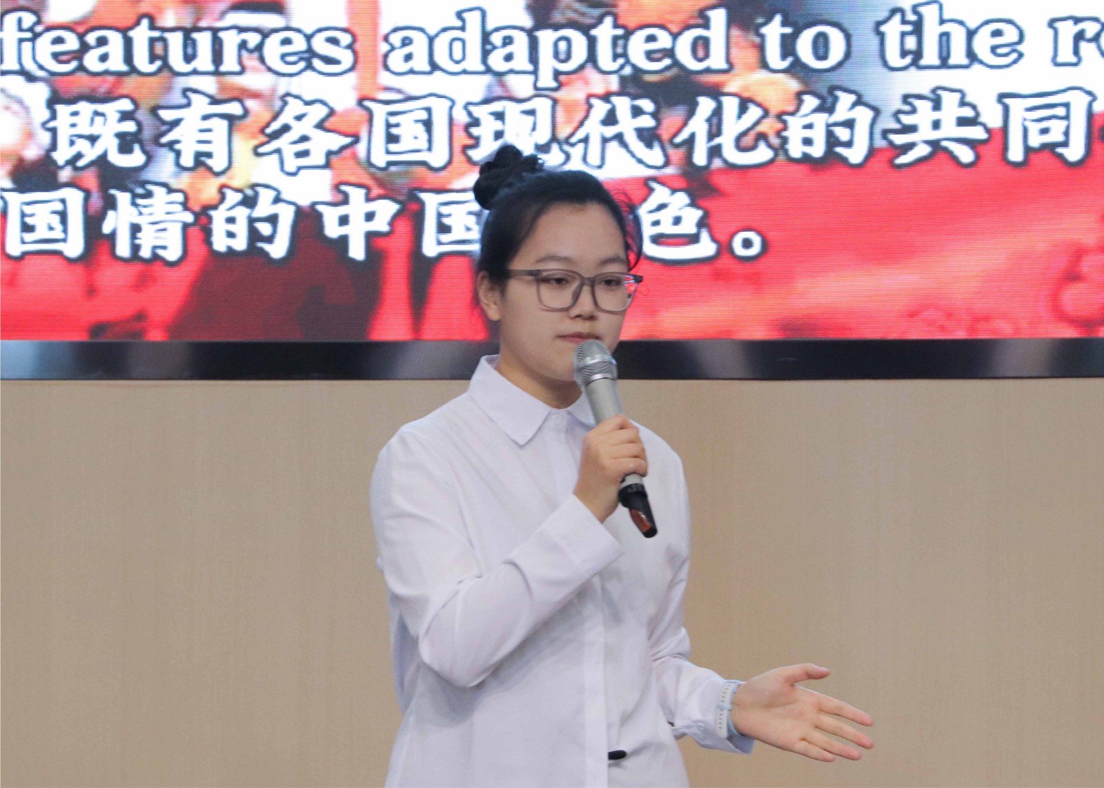 摄影记者郑紫妍修11.jpg